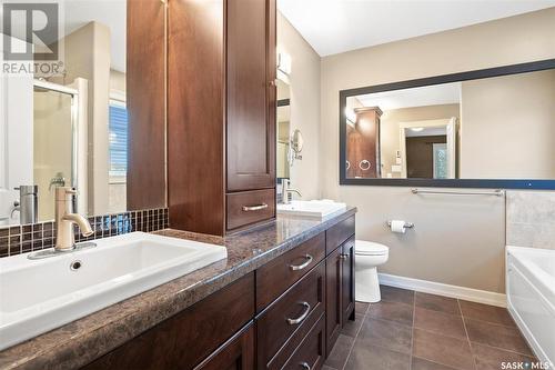 102 Balman Court, Waldheim, SK - Indoor Photo Showing Bathroom