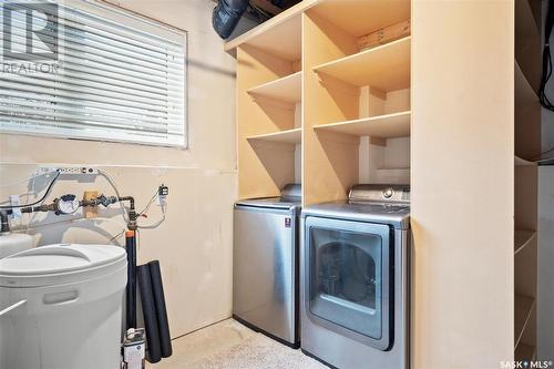 102 Balman Court, Waldheim, SK - Indoor Photo Showing Laundry Room