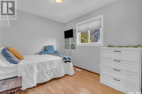 7118 Lawrence Drive, Regina, SK - Indoor Photo Showing Bedroom