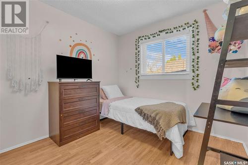 7118 Lawrence Drive, Regina, SK - Indoor Photo Showing Bedroom