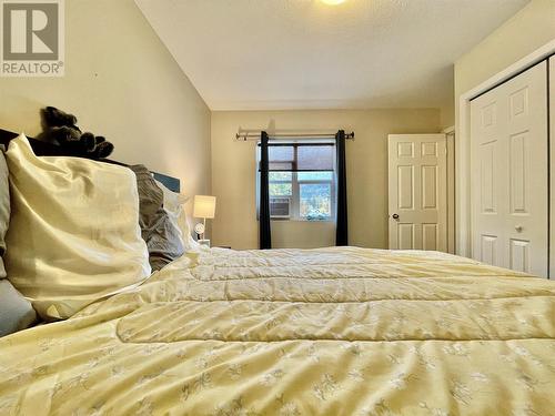 1205 Riverside Avenue Unit# 4, Sicamous, BC - Indoor Photo Showing Bedroom