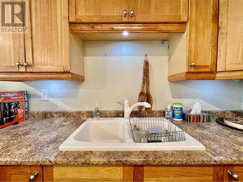 1205 Riverside Avenue Unit# 4, Sicamous, BC - Indoor Photo Showing Kitchen With Double Sink