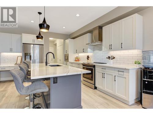 2360 Hawks Boulevard, West Kelowna, BC - Indoor Photo Showing Kitchen With Upgraded Kitchen