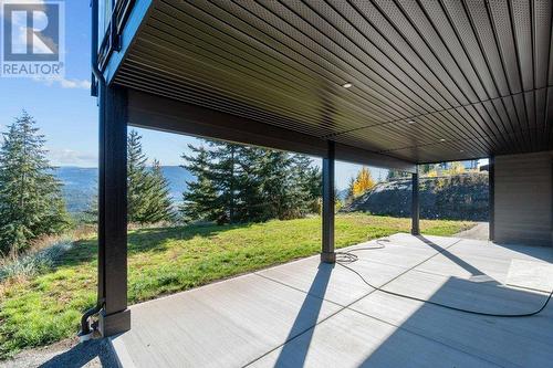 2506 Highlands Drive, Blind Bay, BC - Outdoor With Deck Patio Veranda