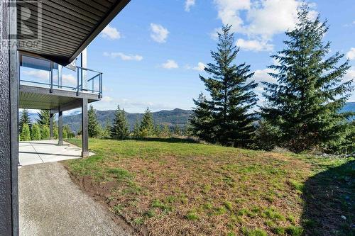 2506 Highlands Drive, Blind Bay, BC - Outdoor