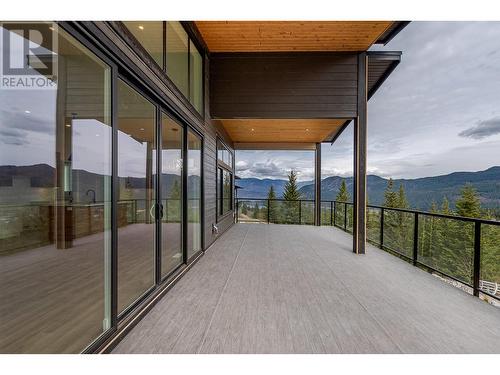 2506 Highlands Drive, Blind Bay, BC - Outdoor With Exterior