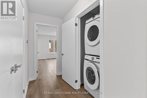 1354 William Halton Parkway, Oakville, ON - Indoor Photo Showing Laundry Room