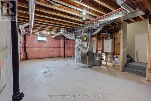 1354 William Halton Parkway, Oakville, ON - Indoor Photo Showing Basement