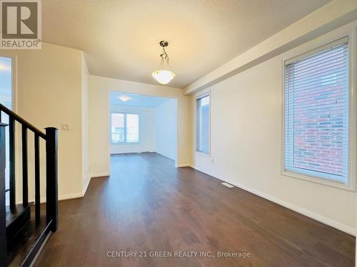 1124 Solomon Court, Milton, ON - Indoor Photo Showing Other Room