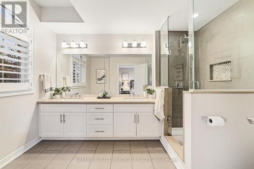 2 - 2086 Ghent Avenue, Burlington, ON - Indoor Photo Showing Bathroom