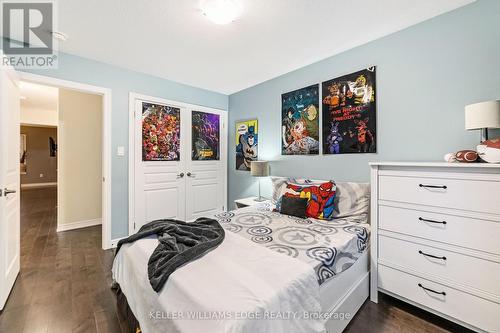 2 - 2086 Ghent Avenue, Burlington, ON - Indoor Photo Showing Bedroom