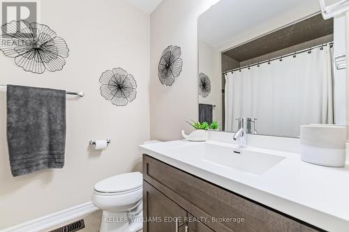 2 - 2086 Ghent Avenue, Burlington, ON - Indoor Photo Showing Bathroom