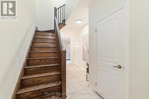 2 - 2086 Ghent Avenue, Burlington, ON - Indoor Photo Showing Other Room