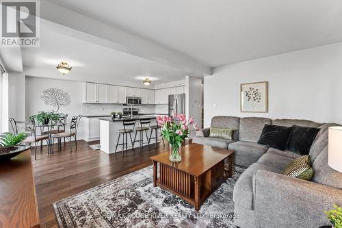 148 Goodwin Avenue, Clarington (Bowmanville), ON - Indoor Photo Showing Living Room