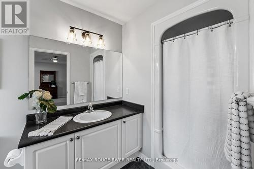 148 Goodwin Avenue, Clarington (Bowmanville), ON - Indoor Photo Showing Bathroom