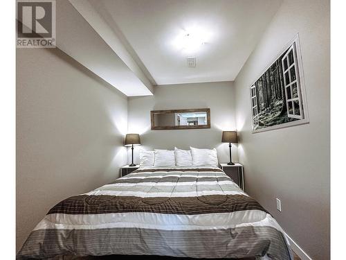 7895 Dean Road, Bridge Lake, BC - Indoor Photo Showing Bedroom