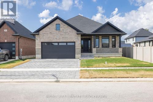 46 Elwood Street, Strathroy-Caradoc (Caradoc), ON - Outdoor With Facade