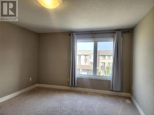 9 - 1960 Dalmagarry Road, London, ON - Indoor Photo Showing Other Room