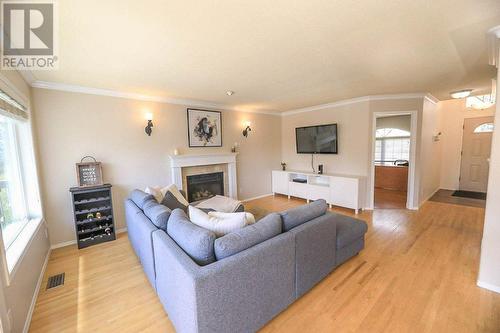 14487 Sutherland Place, Summerland, BC - Indoor Photo Showing Living Room With Fireplace