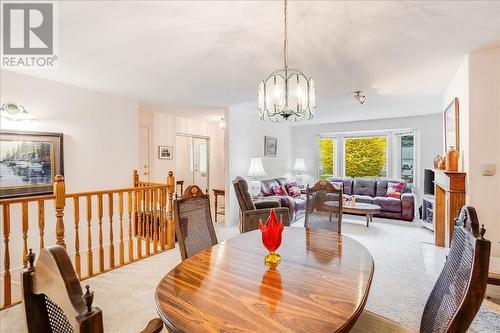 825 Merrycreek Road Unit# 111, Castlegar, BC - Indoor Photo Showing Dining Room