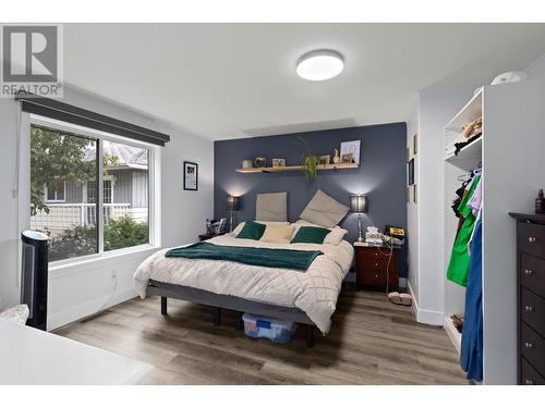 2188 Burnett Street, Kelowna, BC - Indoor Photo Showing Bedroom