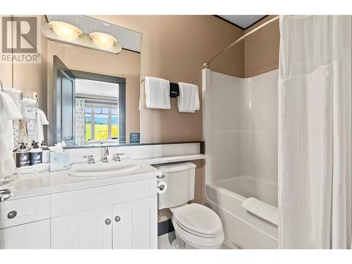 272 Chicopee Road Unit# 14C, Vernon, BC - Indoor Photo Showing Bathroom