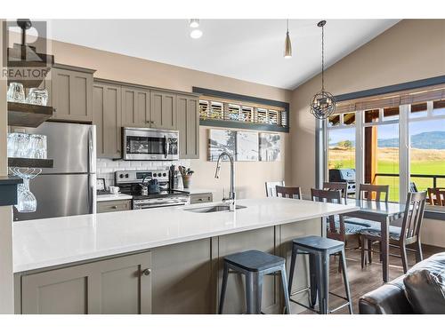 272 Chicopee Road Unit# 14C, Vernon, BC - Indoor Photo Showing Kitchen