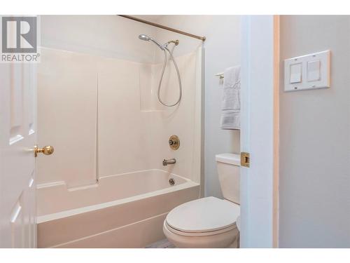 1108 14 Avenue Unit# 134, Vernon, BC - Indoor Photo Showing Bathroom