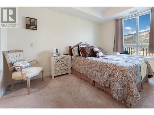 2210 Upper Sundance Drive Unit# 1306, West Kelowna, BC - Indoor Photo Showing Bedroom