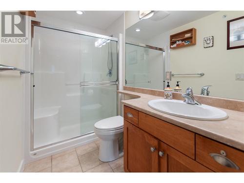 2210 Upper Sundance Drive Unit# 1306, West Kelowna, BC - Indoor Photo Showing Bathroom