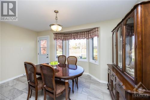 136 Patterson Crescent, Carleton Place, ON - Indoor Photo Showing Dining Room