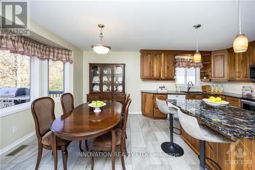 136 Patterson Crescent, Lanark, ON - Indoor Photo Showing Dining Room