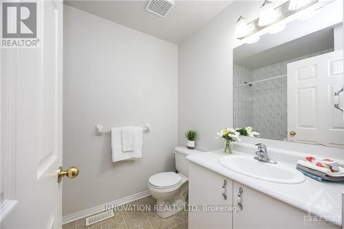 136 Patterson Crescent, Lanark, ON - Indoor Photo Showing Bathroom