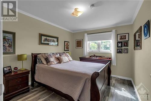 11473 Lakeshore Drive, Iroquois, ON - Indoor Photo Showing Bedroom