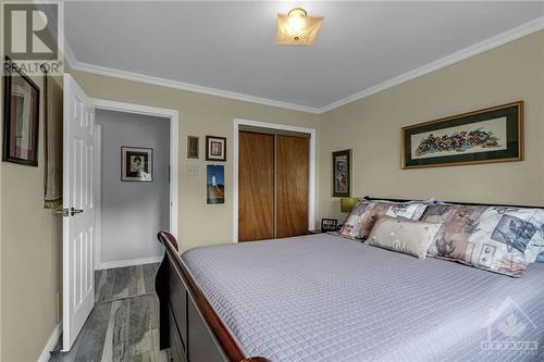 11473 Lakeshore Drive, Iroquois, ON - Indoor Photo Showing Bedroom