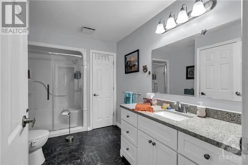 11473 Lakeshore Drive, Iroquois, ON - Indoor Photo Showing Bathroom