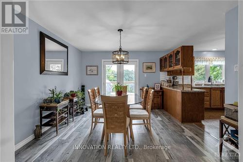 11473 Lakeshore Drive, South Dundas, ON - Indoor Photo Showing Dining Room