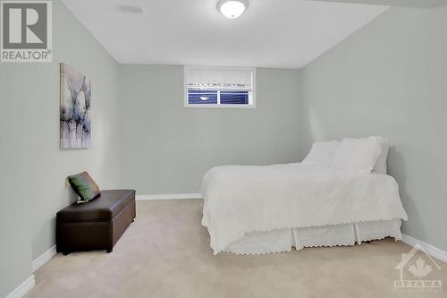 4218 Green Gables Lane, Ottawa, ON - Indoor Photo Showing Bedroom