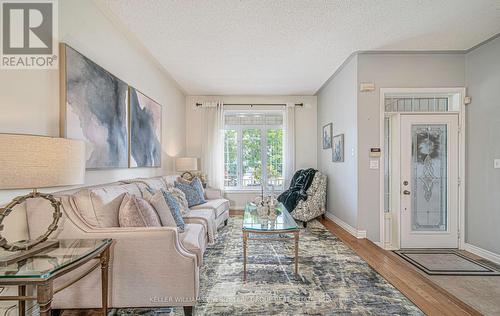 410 Carnwith Drive E, Whitby (Brooklin), ON - Indoor Photo Showing Living Room