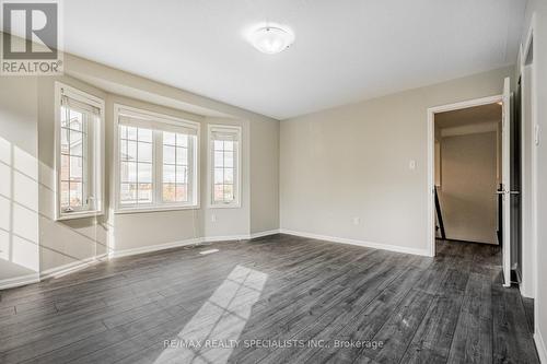 180 Gleave Terrace, Milton, ON - Indoor Photo Showing Other Room