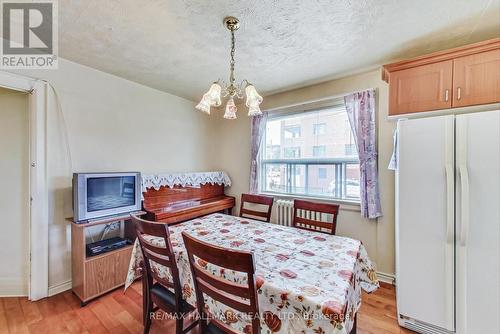 400 Christie Street, Toronto, ON - Indoor Photo Showing Dining Room