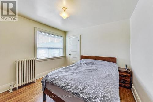 400 Christie Street, Toronto, ON - Indoor Photo Showing Bedroom