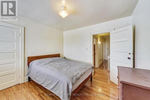 400 Christie Street, Toronto, ON - Indoor Photo Showing Bedroom