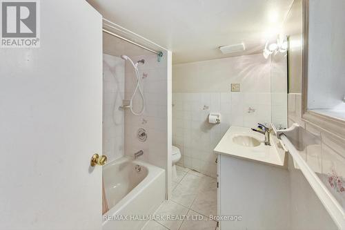 400 Christie Street, Toronto, ON - Indoor Photo Showing Bathroom