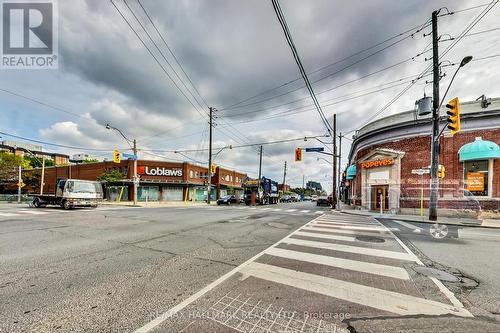 400 Christie Street, Toronto, ON - Outdoor