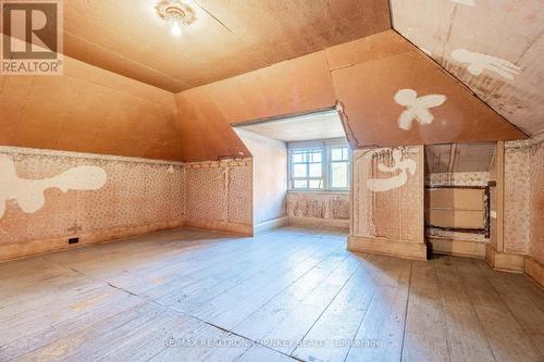 18922 Leslie Street, East Gwillimbury, ON - Indoor Photo Showing Other Room