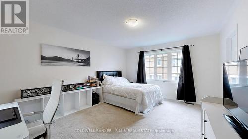 32 Love Court, Richmond Hill, ON - Indoor