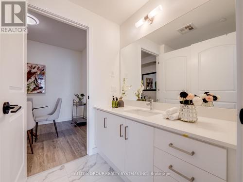 413 - 345 Wheat Boom Drive, Oakville, ON - Indoor Photo Showing Bathroom