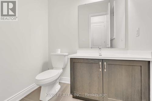 54 Boulton Trail, Oakville, ON - Indoor Photo Showing Bathroom