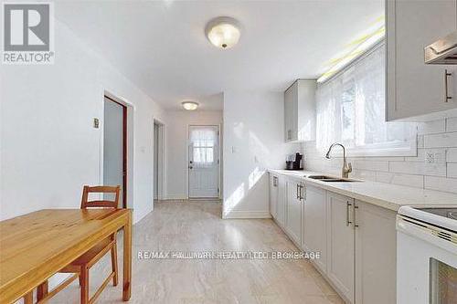 1346 Oxford Avenue, Oakville, ON - Indoor Photo Showing Kitchen With Double Sink